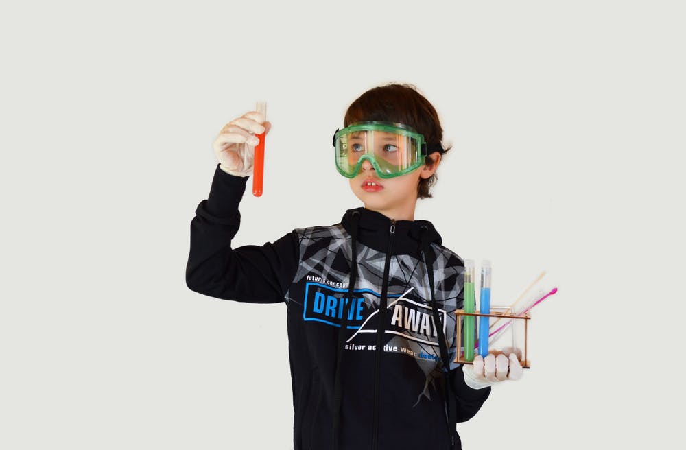 enfant-scientifique enfant scientifique